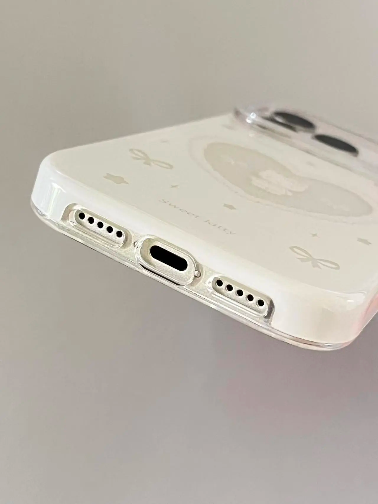 White Hello Kitty Protective case For iPhone