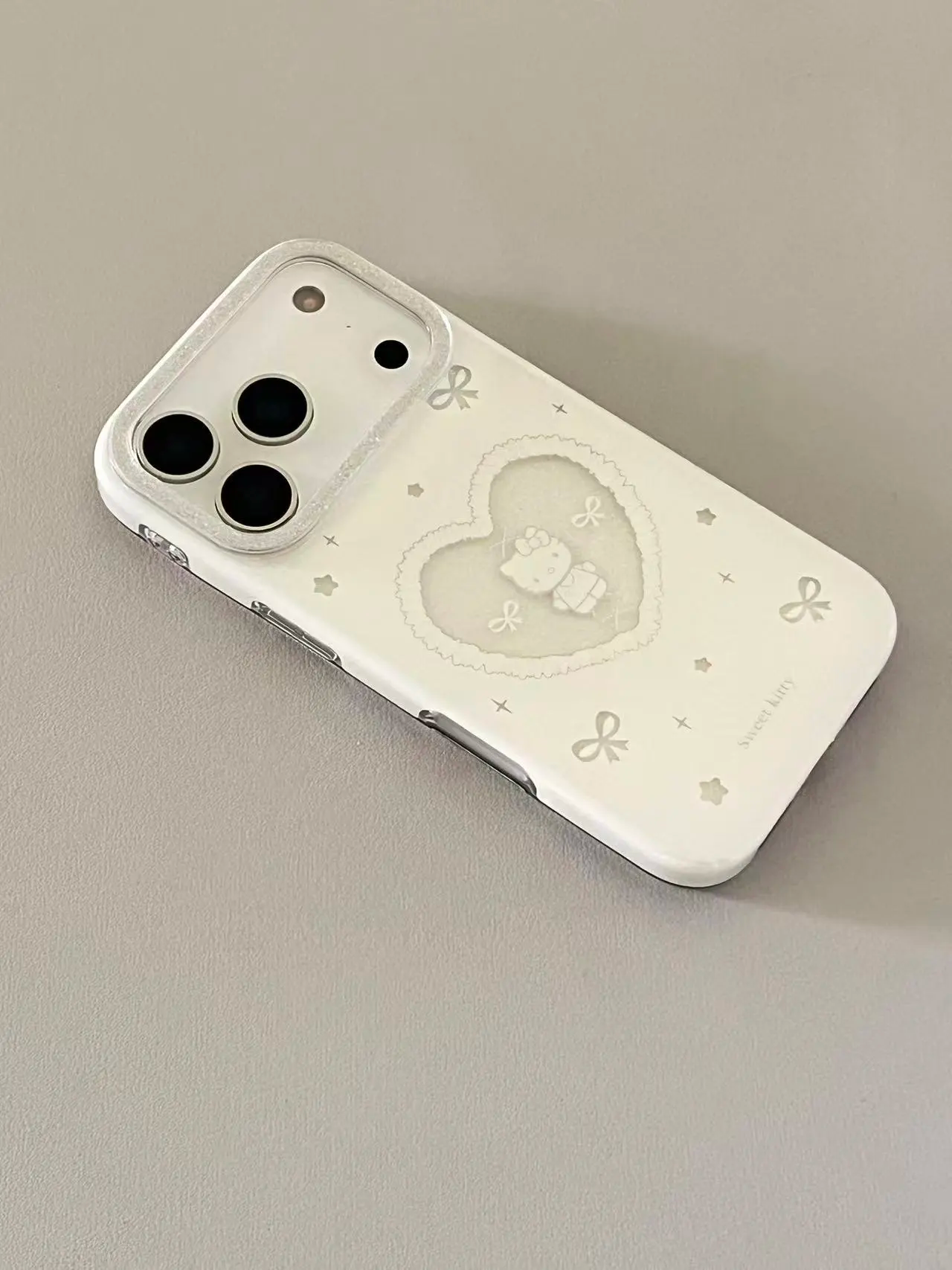 White Hello Kitty Protective case For iPhone